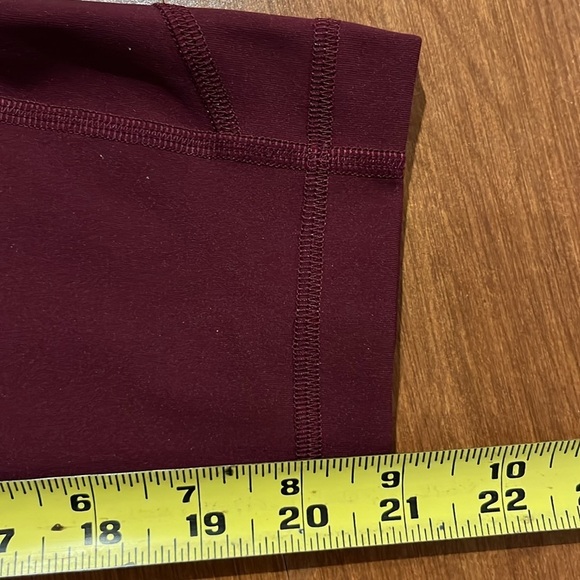 Lululemon Fast and Free Maroon Cropped Leggings Size 4. - Picture 11 of 11